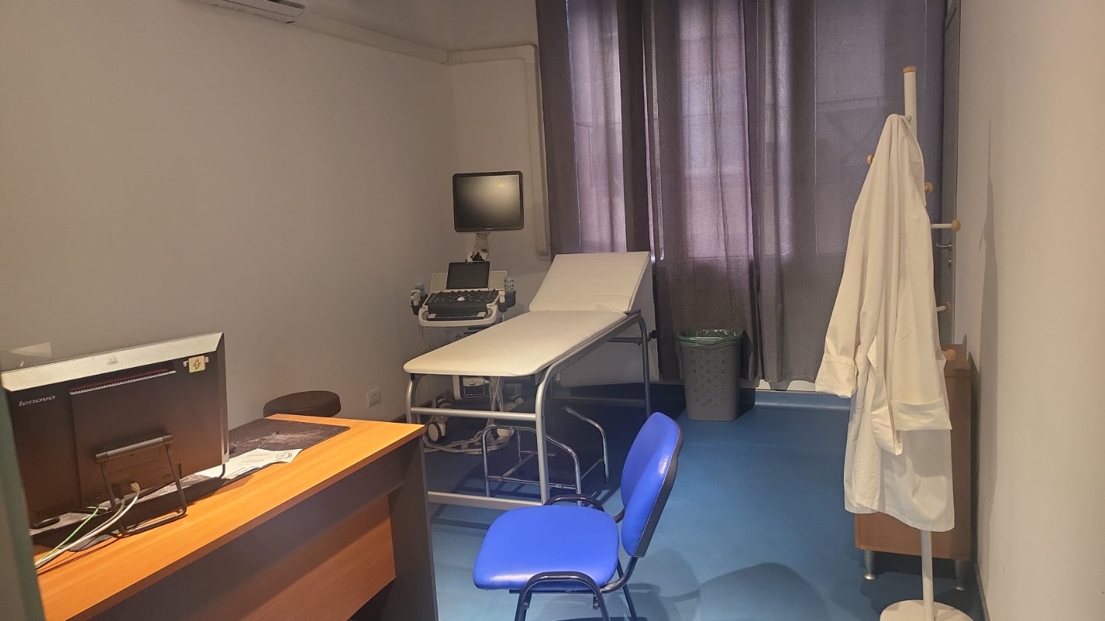 Ambulatorio attrezzato con ecografo